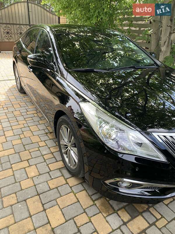 Седан Hyundai Grandeur 2016 в Одесі