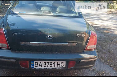Седан Hyundai Grandeur 2001 в Кропивницькому