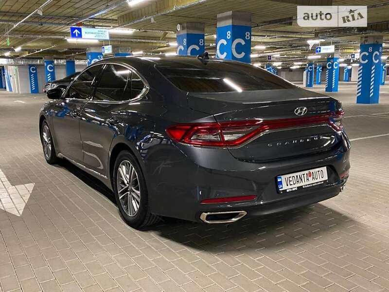 Седан Hyundai Grandeur 2019 в Києві