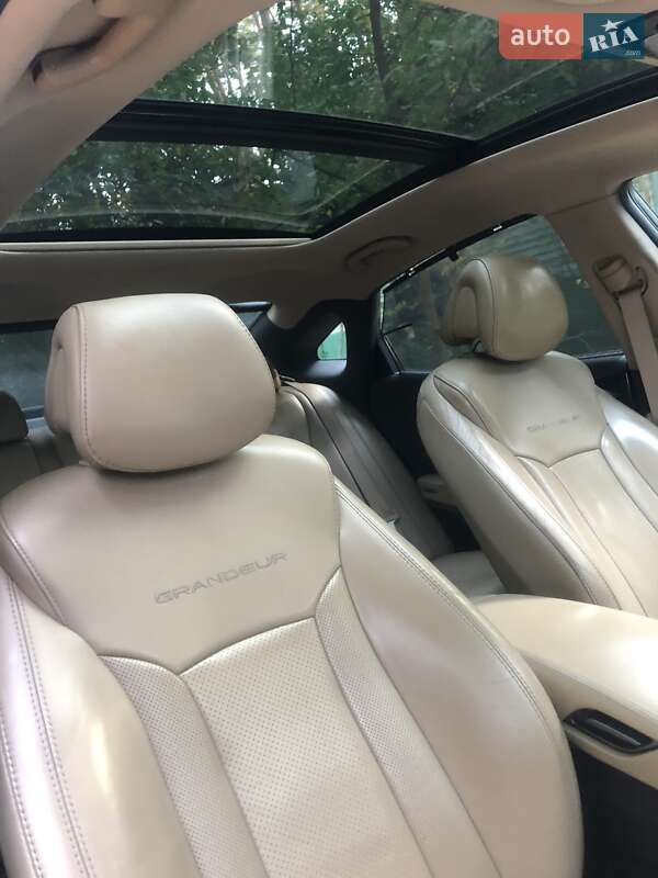 Седан Hyundai Grandeur 2013 в Києві фото 29 Седан Hyundai Grandeur 2013 в Києві