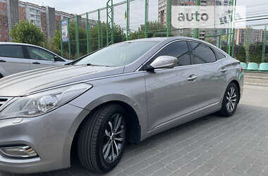 Седан Hyundai Grandeur 2012 в Черкасах