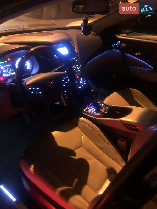 Седан Hyundai Grandeur 2013 в Києві фото 26 Седан Hyundai Grandeur 2013 в Києві