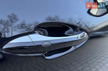 Седан Hyundai Grandeur 2012 в 
