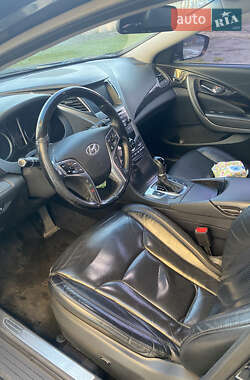 Седан Hyundai Grandeur 2015 в 
