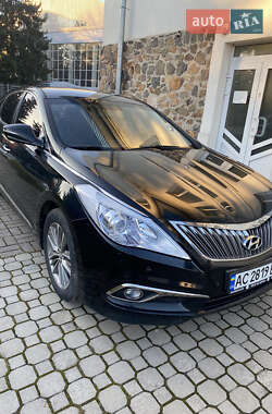 Седан Hyundai Grandeur 2015 в 