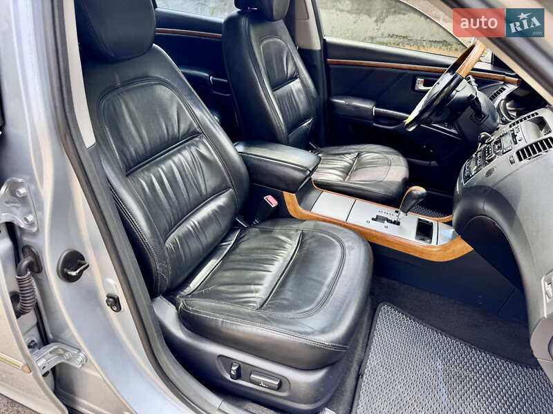 Седан Hyundai Grandeur 2006 в Києві