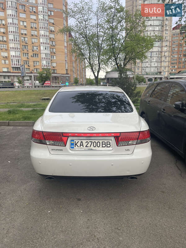 Седан Hyundai Grandeur 2008 в Киеве