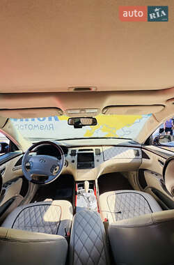 Седан Hyundai Grandeur 2007 в Ірпені