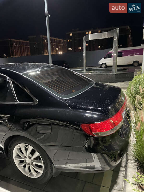 Седан Hyundai Grandeur 2007 в Киеве