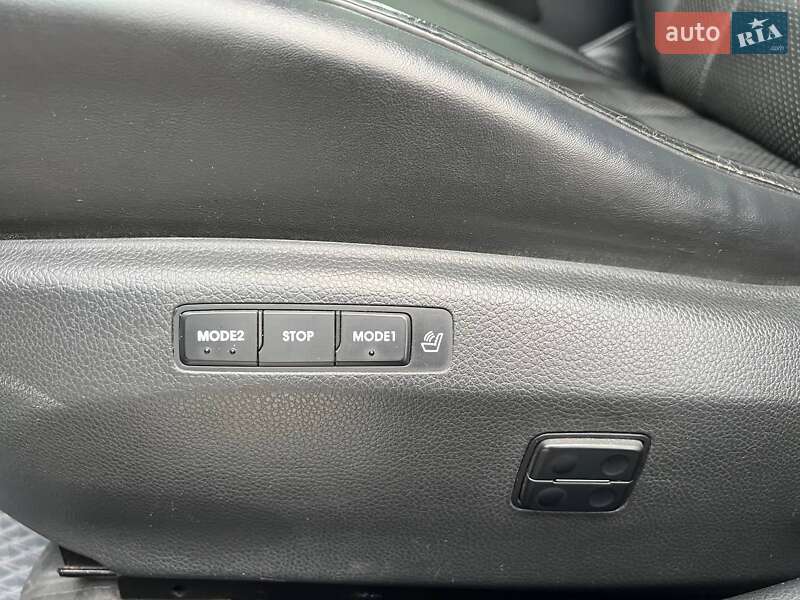 Седан Hyundai Grandeur 2012 в Полтаві фото 14 Седан Hyundai Grandeur 2012 в Полтаві