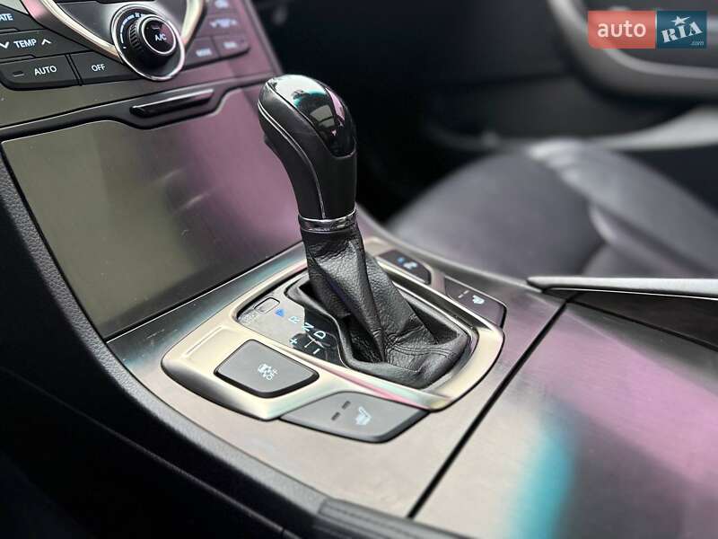 Седан Hyundai Grandeur 2013 в Києві