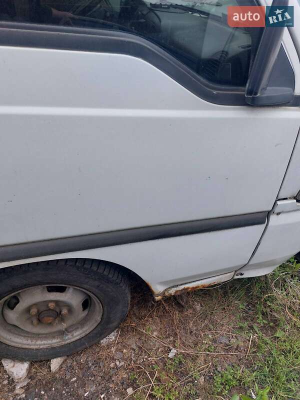 Минивэн Hyundai H 100 2001 в Харькове