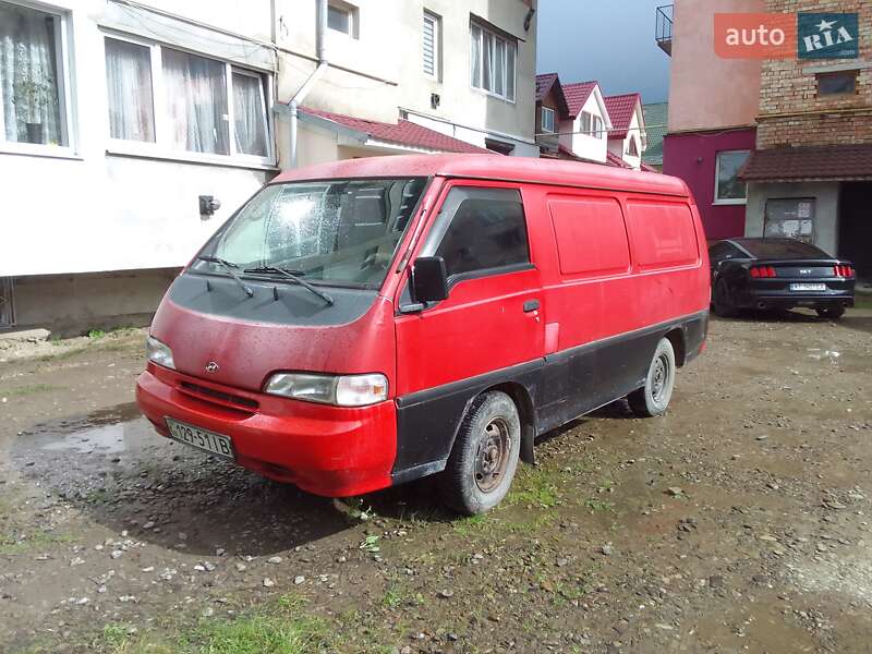 Hyundai H 100