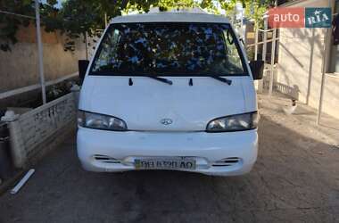 Грузовой фургон Hyundai H 100 1998 в Одессе