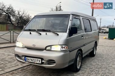 Грузопассажирский фургон Hyundai H 100 2001 в Одессе