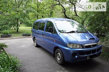 Минивэн Hyundai H-1 2004 в Киеве