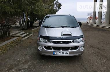 Мінівен Hyundai H-1 2004 в 