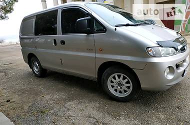 Мінівен Hyundai H-1 2004 в 