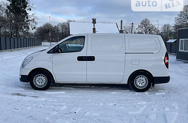 Минивэн Hyundai H-1 2016 в Луцке