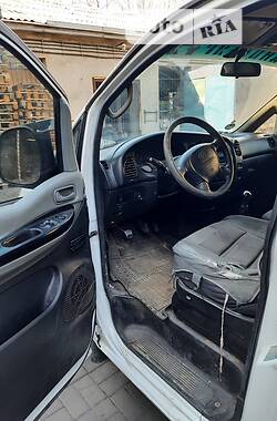 Вантажний фургон Hyundai H-1 2007 в 