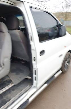 Минивэн Hyundai H-1 2006 в 