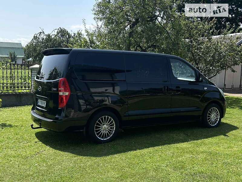 Мінівен Hyundai H-1 2012 в Коломиї