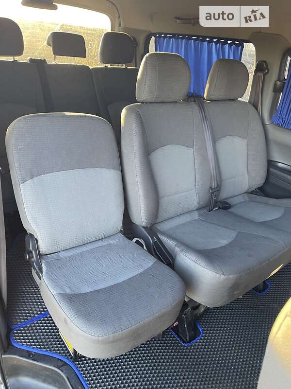 Минивэн Hyundai H-1 2006 в Мене