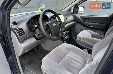 Мінівен Hyundai H-1 2008 в 