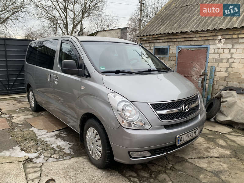 Минивэн Hyundai H-1 2010 в Броварах