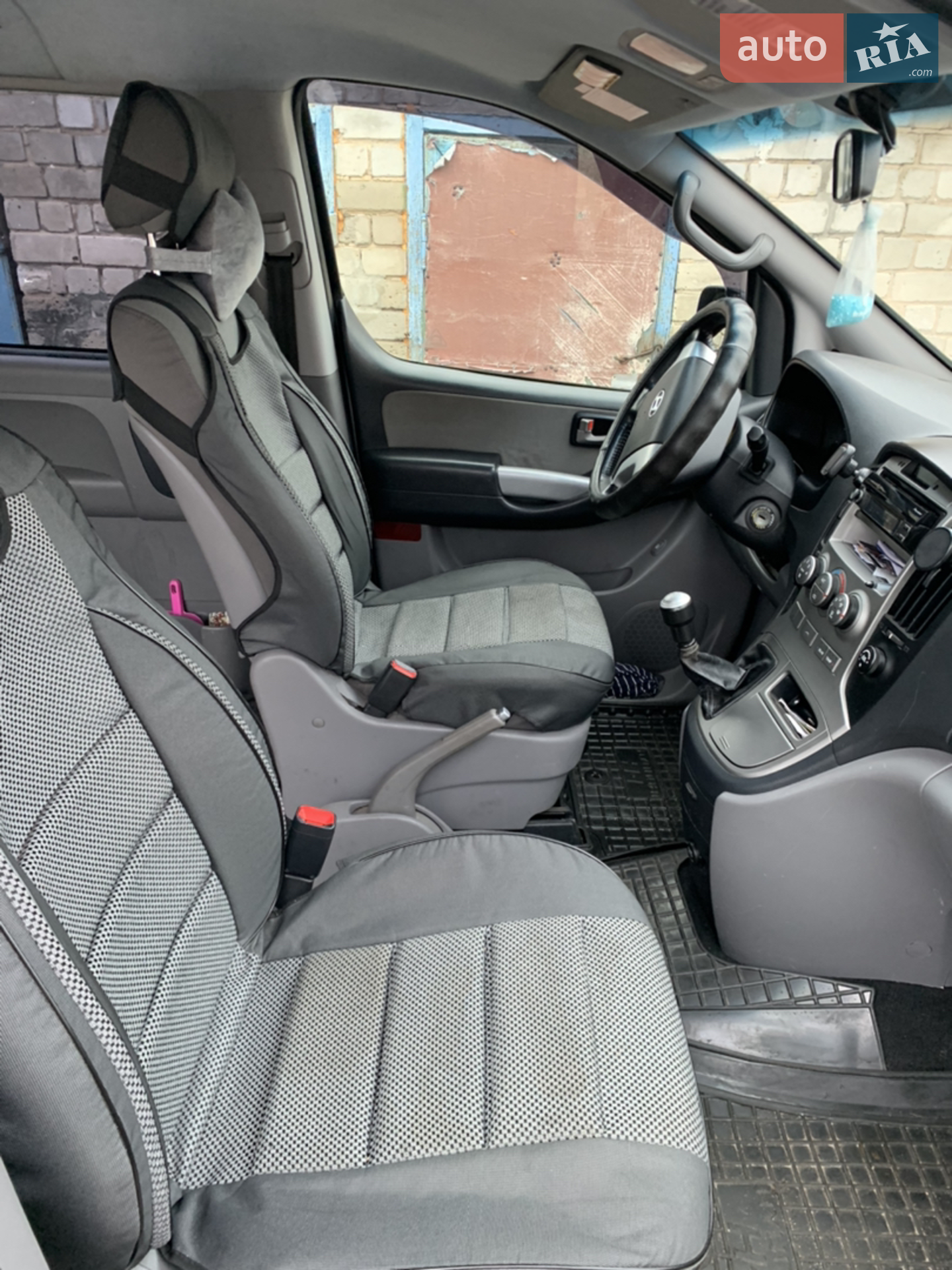 2010 Hyundai Starex (H-1) - мініатюра 12