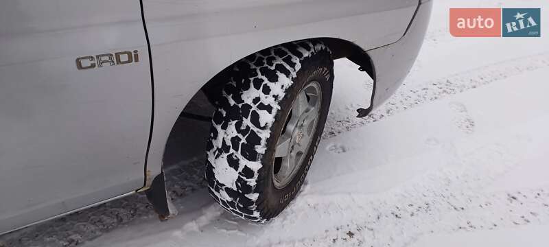 Мінівен Hyundai H-1 2002 в Києві