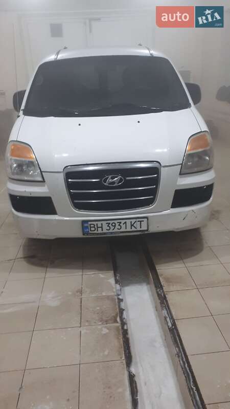 Минивэн Hyundai H-1 2007 в Одессе