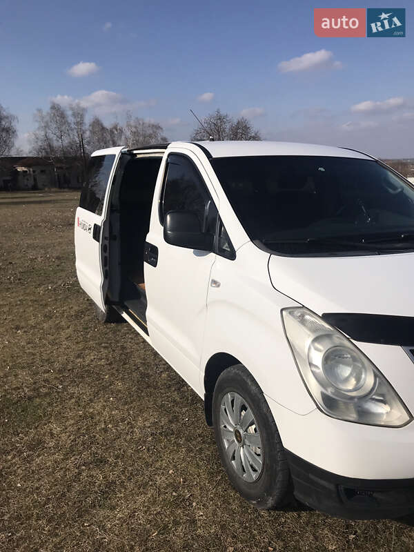 Минивэн Hyundai H-1 2008 в Одессе фото 10 Минивэн Hyundai H-1 2008 в Одессе