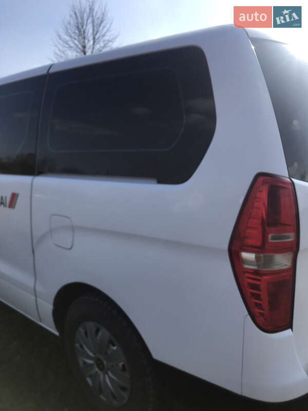 Минивэн Hyundai H-1 2008 в Одессе фото 11 Минивэн Hyundai H-1 2008 в Одессе