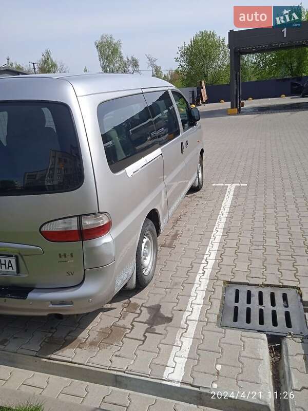 Минивэн Hyundai H-1 2005 в Шептицькому