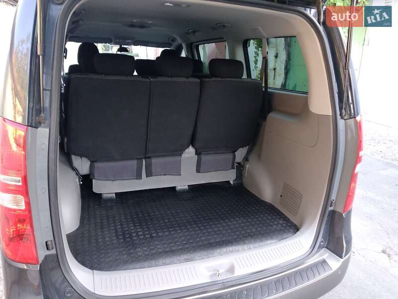 Минивэн Hyundai H-1 2016 в Одессе