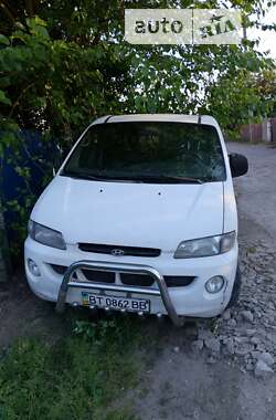 Мінівен Hyundai H-1 1998 в Дніпрі