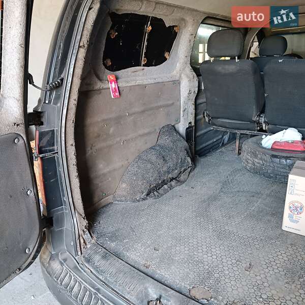 Минивэн Hyundai H-1 2008 в Николаеве фото 7 Минивэн Hyundai H-1 2008 в Николаеве