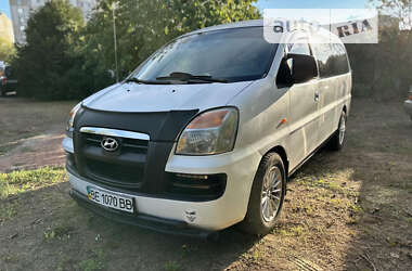 Мінівен Hyundai H-1 2005 в Миколаєві