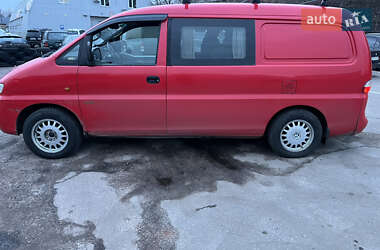 Минивэн Hyundai H-1 2006 в Чернигове