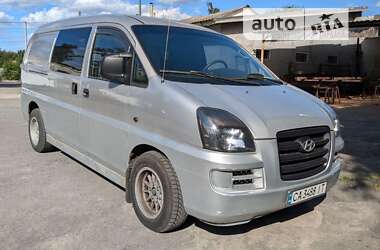 Грузовой фургон Hyundai H-1 2007 в Киеве