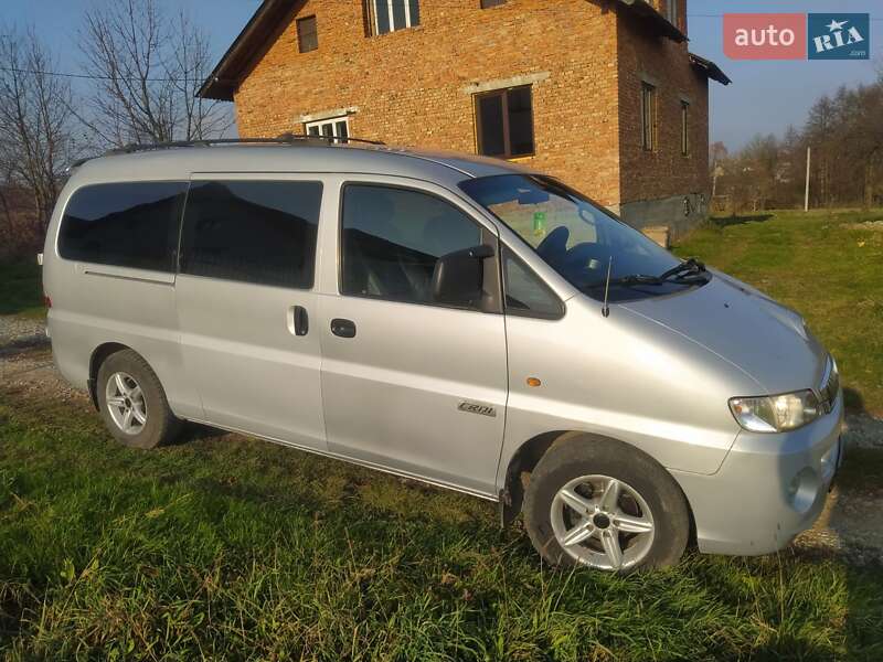 Минивэн Hyundai H-1 2007 в Перечине