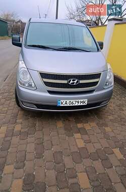 Мінівен Hyundai H-1 2012 в Києві