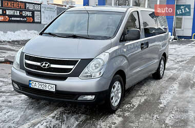 Мінівен Hyundai H-1 2012 в Житомирі