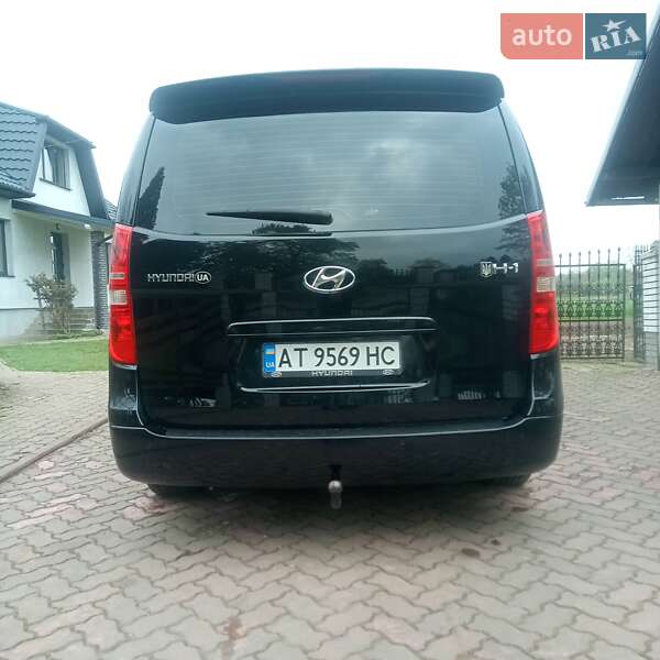Мінівен Hyundai H-1 2012 в Коломиї