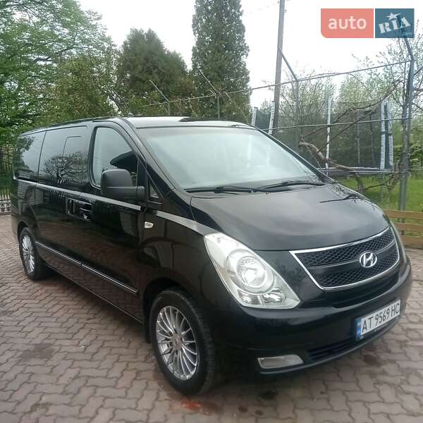 Мінівен Hyundai H-1 2012 в Коломиї