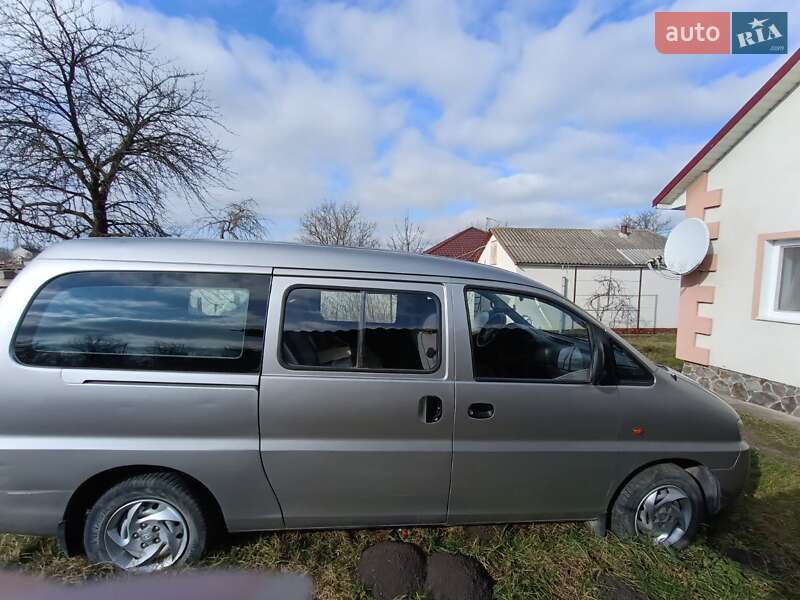 Минивэн Hyundai H-1 2005 в Сокирянах фото 3 Минивэн Hyundai H-1 2005 в Сокирянах