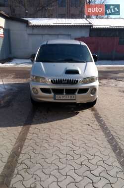 Мінівен Hyundai H-1 2003 в Черкасах