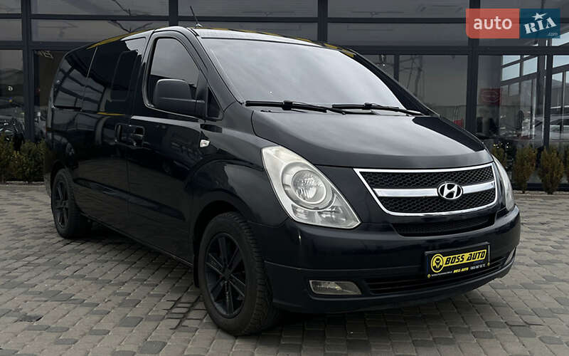 Мінівен Hyundai H-1 2009 в Мукачевому