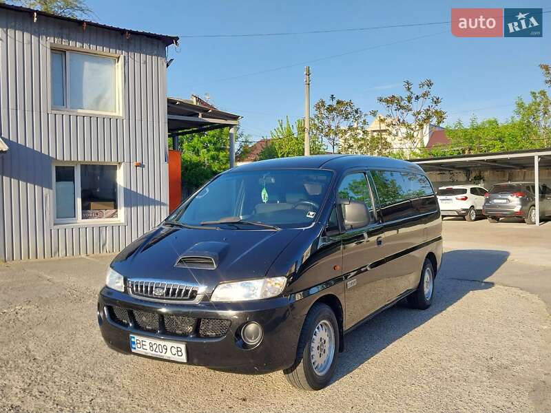 Hyundai H-1 2007